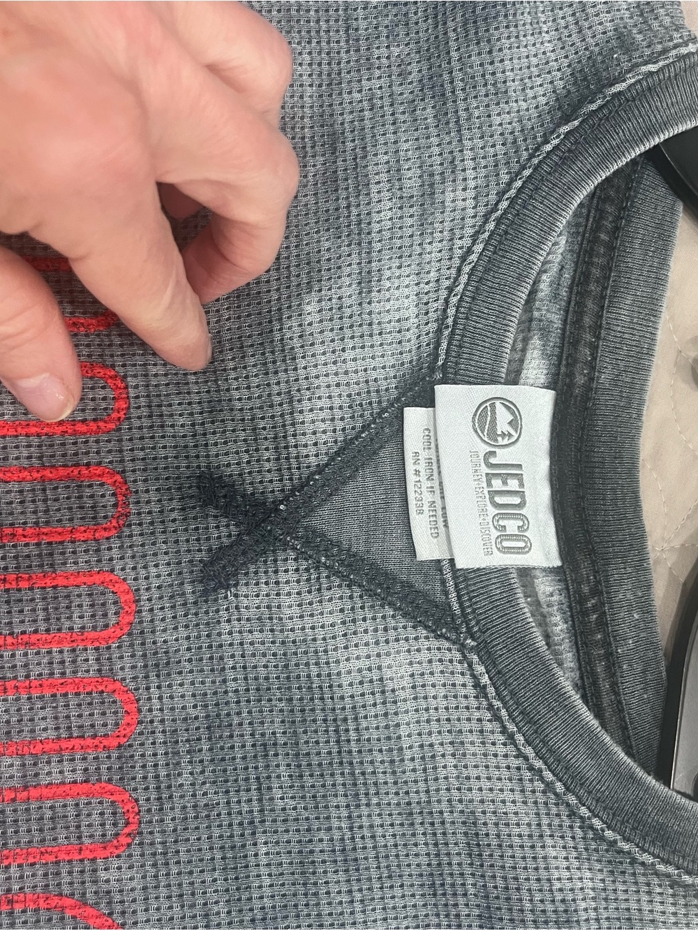 Jeep Burn-out Gray Graphic Long-Sleeve Top - Picture 7 of 8